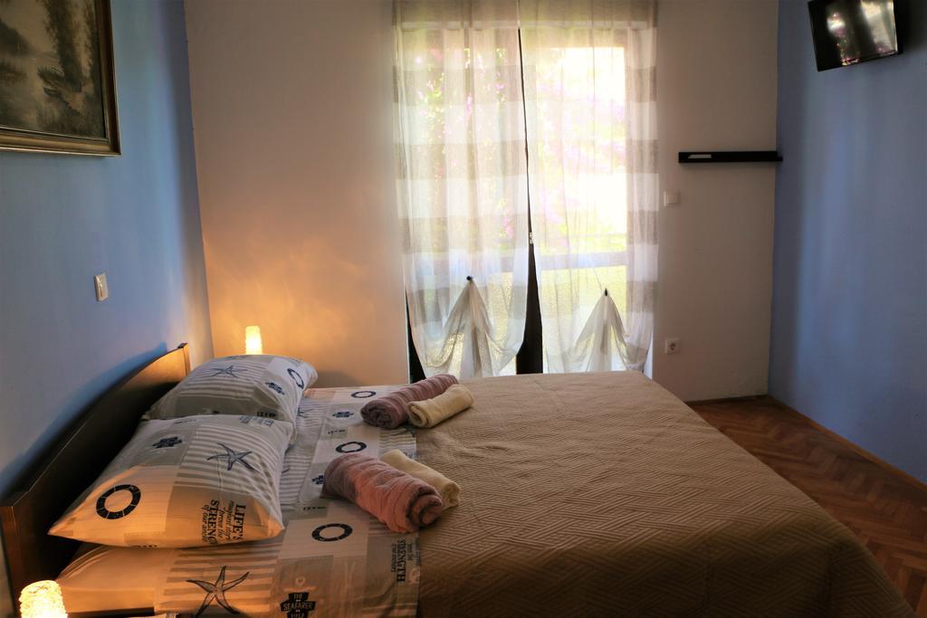 Apartments Milatic Jelsa  Luaran gambar
