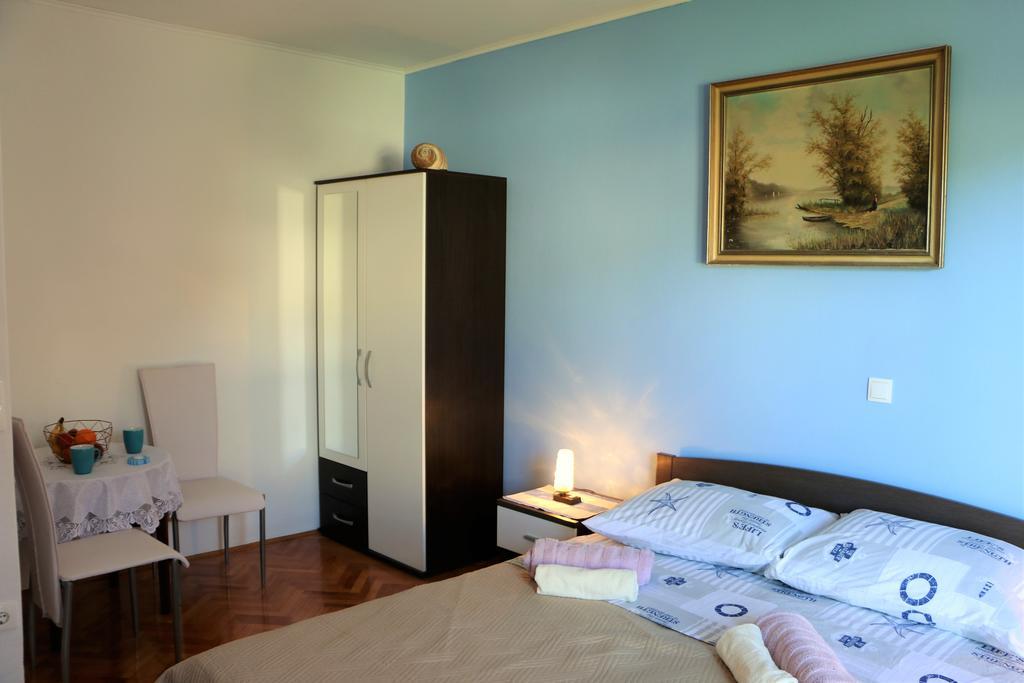 Apartments Milatic Jelsa  Luaran gambar
