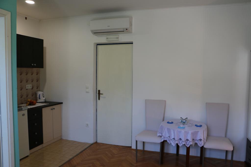 Apartments Milatic Jelsa  Luaran gambar