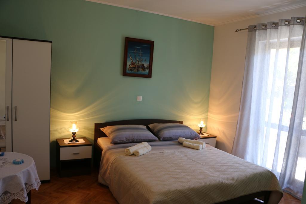 Apartments Milatic Jelsa  Luaran gambar